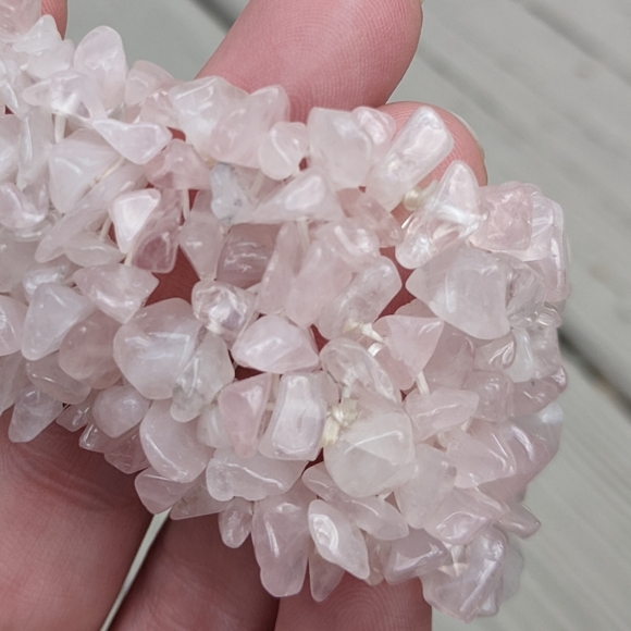 Vintage Rose Quartz Elastic Bracelet - Picture 3 of 4